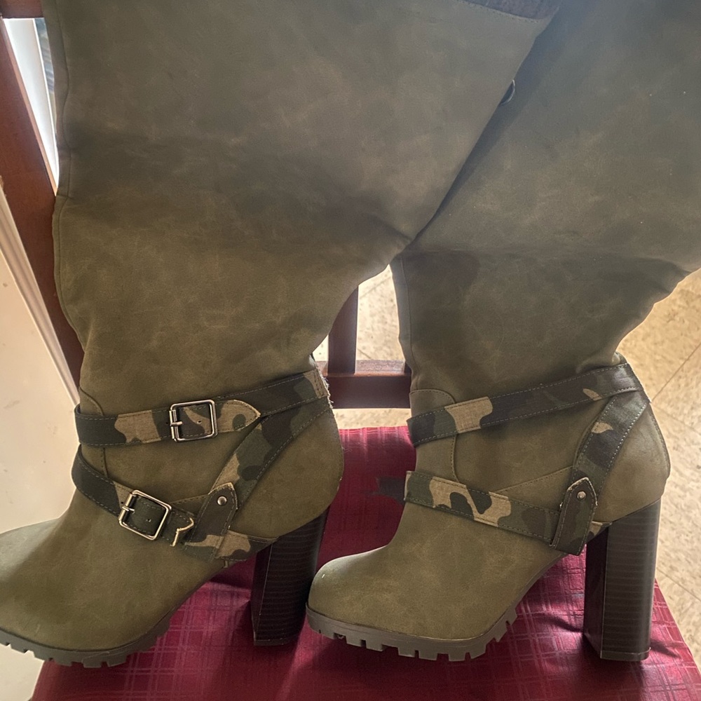 Women Boots